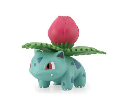 Pokemon Scale World Kanto Region Mew & Ivysaur Figure Set