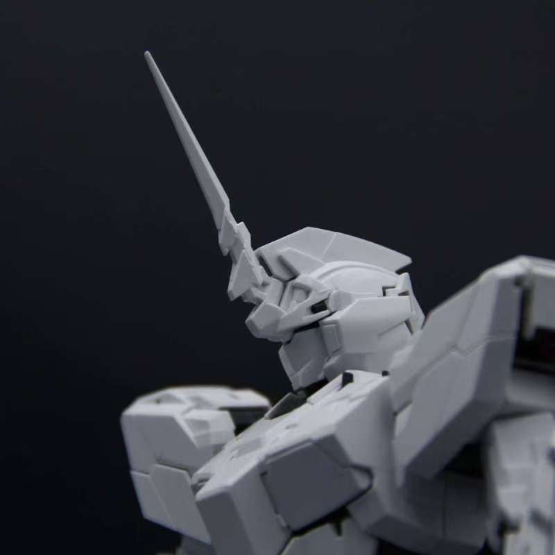 Divine Beast Model KO 2202 MGEX Unicorn Gundam 1/100 Model Kit (Without LED Unit and Action Base)