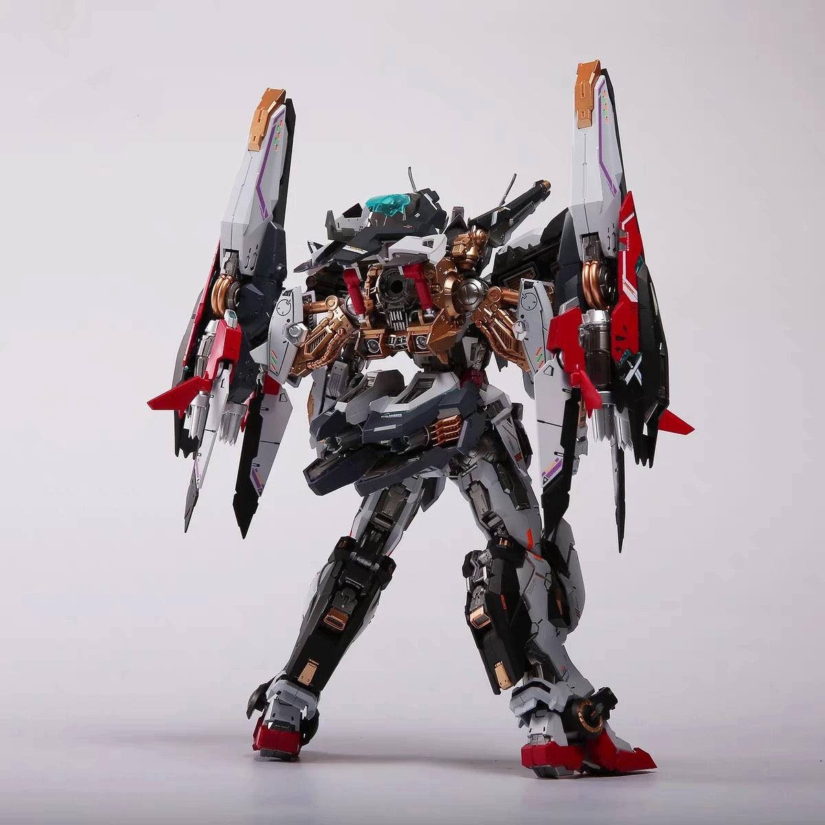 Customized Color SNAA INFINITY NOVA IN ERA+ 1/100 Thunderbolt Model Kit (Third-Party Studio)