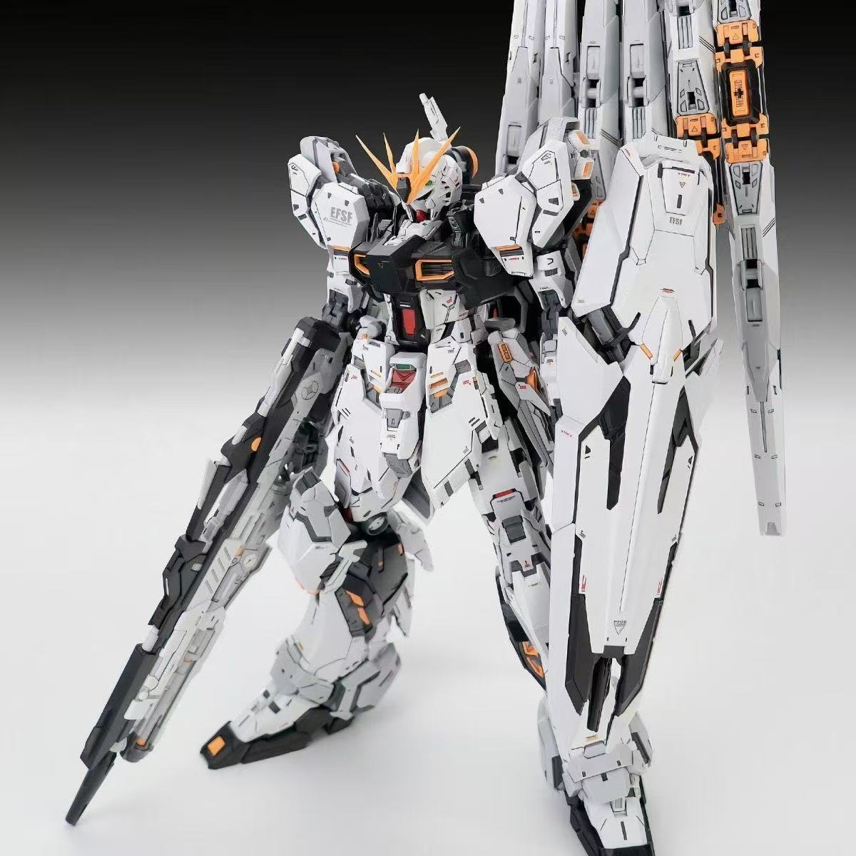 Pre-Order) Farmer's Creations - 1/100 Nu Gundam Fortune Meow