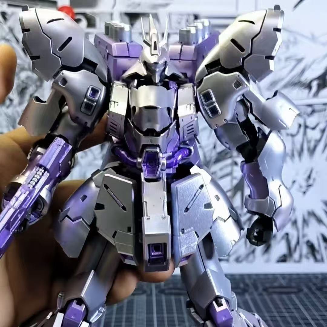 GG Studio RG Sazabi Silver Coating Version (Third Party)
