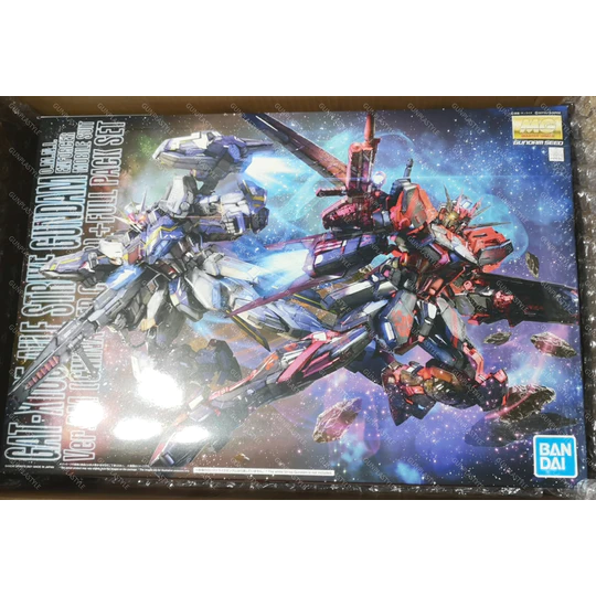 Limited MG 1/100 Lightning Strike Gundam Ver. RM [CHINA RED