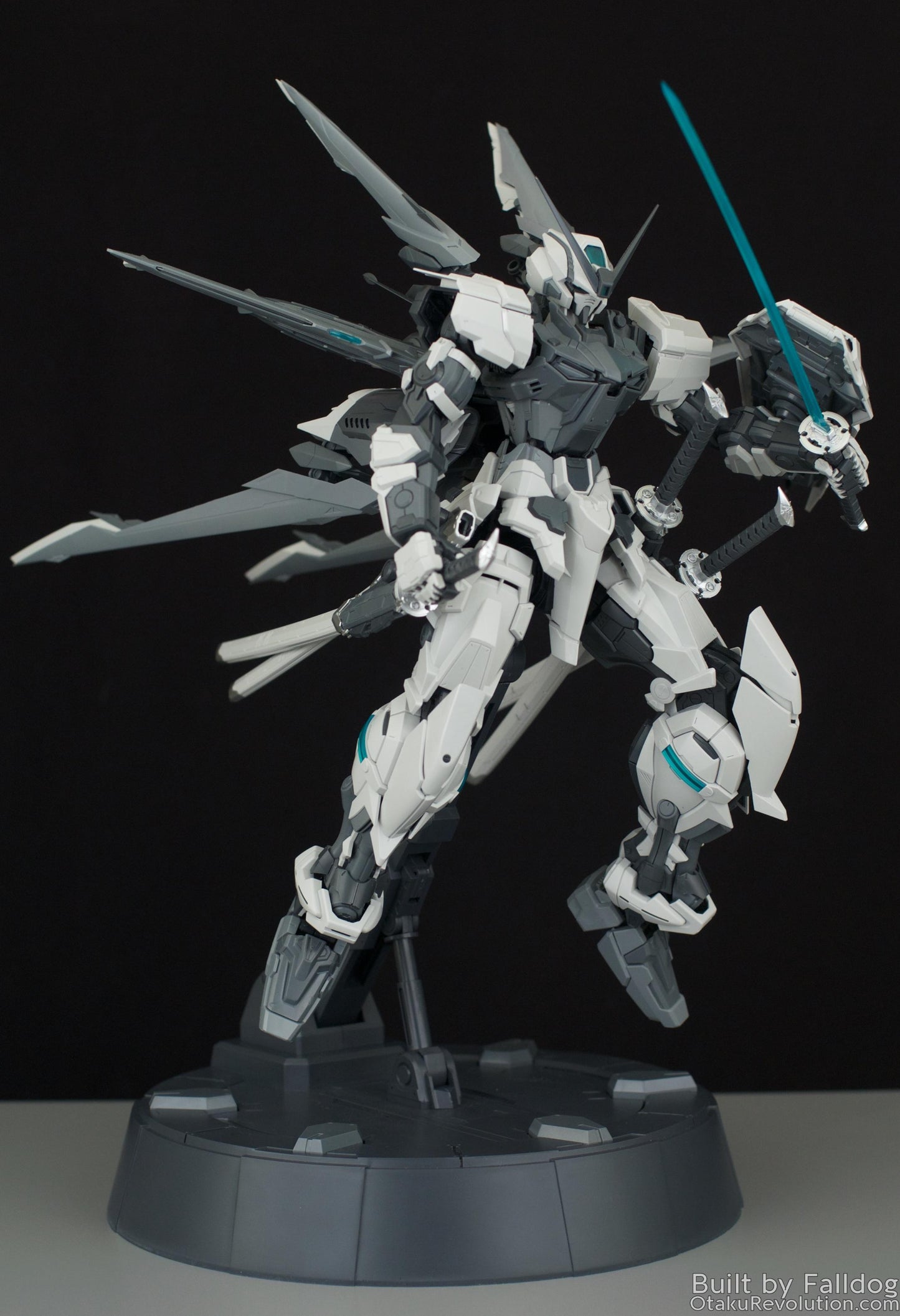 Nilson Work PG 1/60 ZGMF-X12 Gundam Astray Grey Frame Model Kit w/ Katana & Jetpack