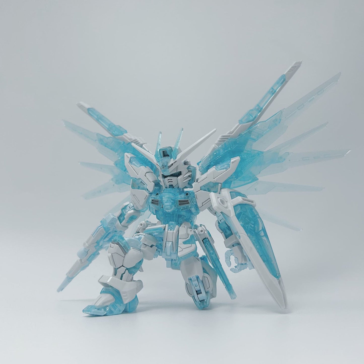 GG MGSD Freedom Gundam Ice Clear/Transparent Blue Version (Third Party)