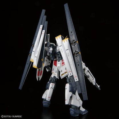 RG 1/144 ν Gundam (Double Fin Funnel Equipment Type)
