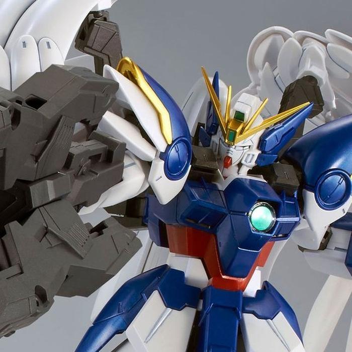P.Bandai MG 1/100 XXXG-00W0 Wing Gundam Zero EW & Drei Zwerg