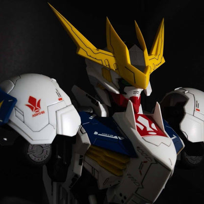 1/35 Barbatos Gundam Bust Model Kit