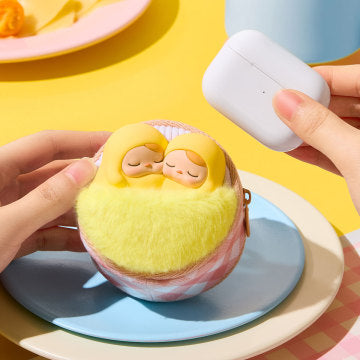 PUCKY Egg Beanie Series-Earphone Case