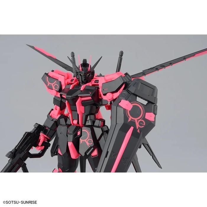 EcoPla MG 1/100 Aile Strike Gundam Ver. RM [Recirculation Color/Neon Pink]