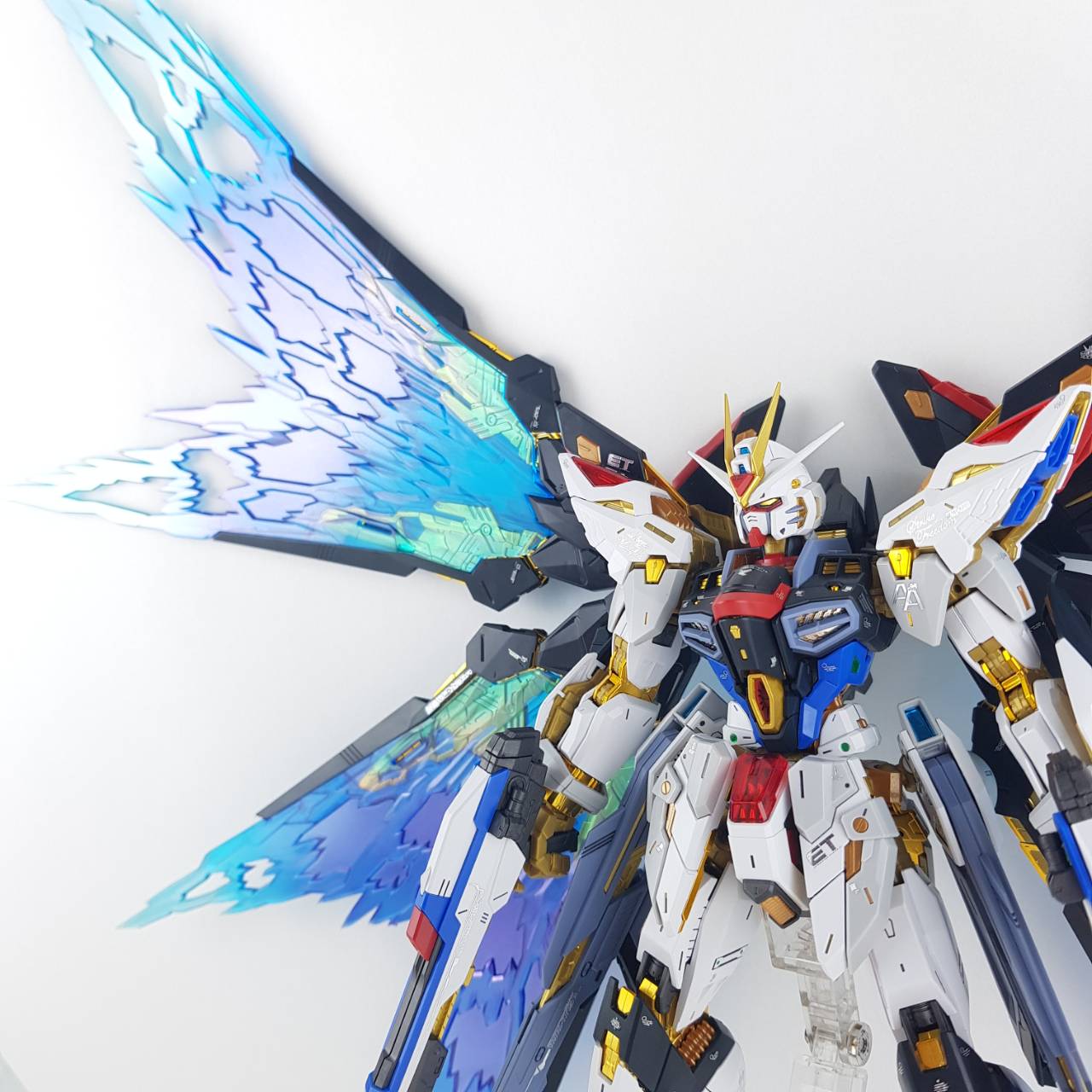 [DDB] MGEX STRIKE FREEDOM WING OF LIGHT EFFECT SET