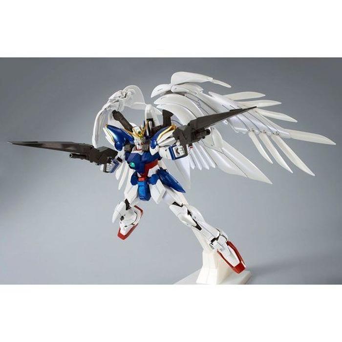 P.Bandai MG 1/100 XXXG-00W0 Wing Gundam Zero EW & Drei Zwerg