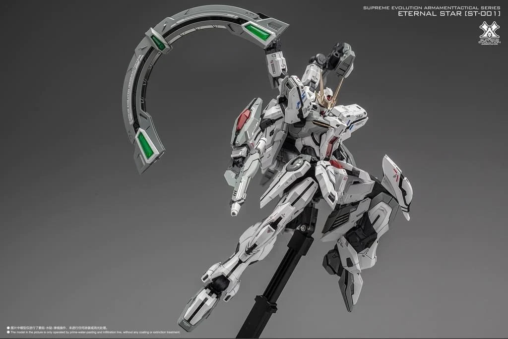 Supreme Evolution SUPREME EVOLUTION Eternal Star Glory 1/100 Model Kit (Reissue, Not Fir ...