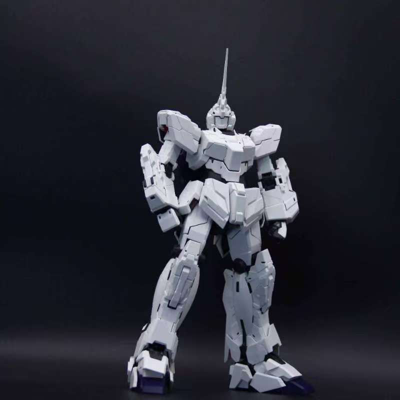 Divine Beast Model KO 2202 MGEX Unicorn Gundam 1/100 Model Kit (Without LED Unit and Action Base)