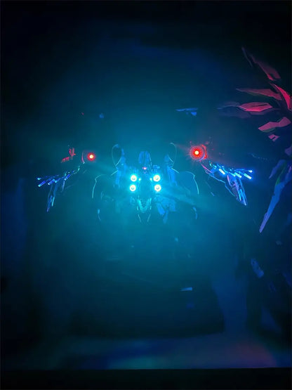 [LiuYeRen Studio] Axis Model Works Osiris Aerial Dominator Deluxe Version Customized Paint: Metallic Green + Metallic Inner Frame [Un-assembled]