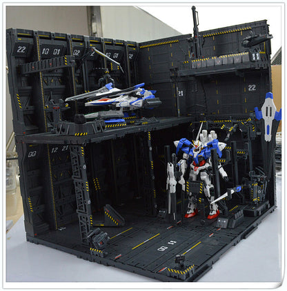 CC Maintenance Vault Unit B for HG/EG/MG 1/144 or 1/100 Model Kits