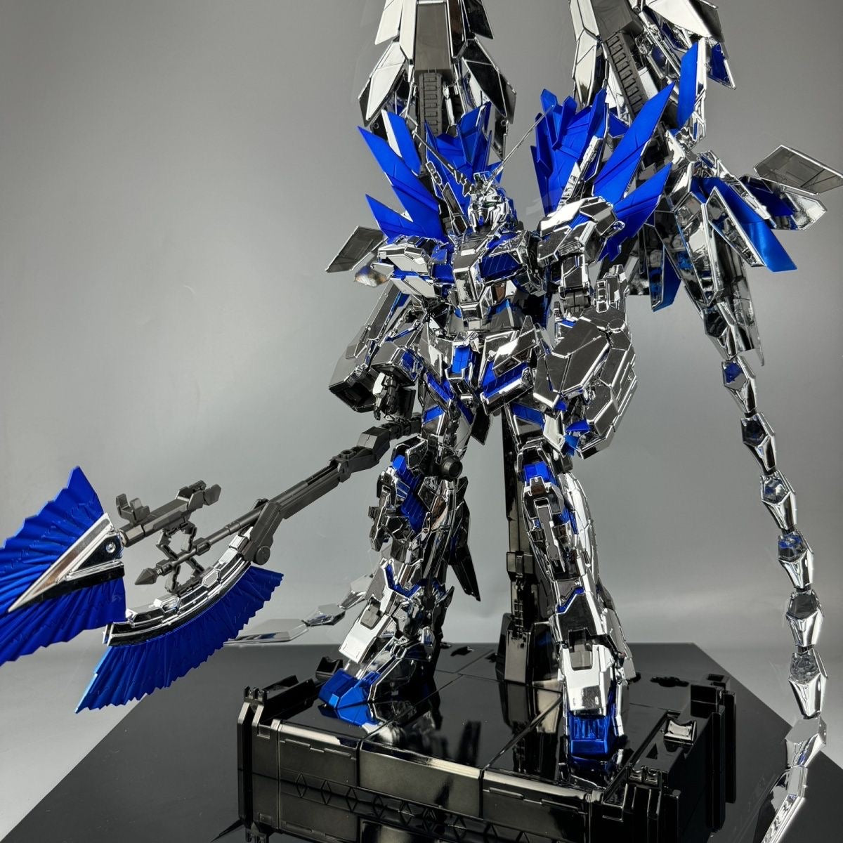 Daban PG Unicorn Gundam Perfectibility 1/60 Customized Version Plated Silver Coating (Xingmai Studio)