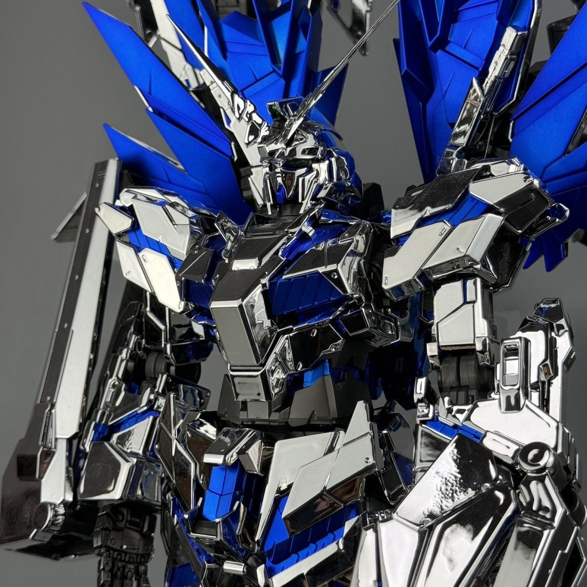 Daban PG Unicorn Gundam Perfectibility 1/60 Customized Version Plated Silver Coating (Xingmai Studio)