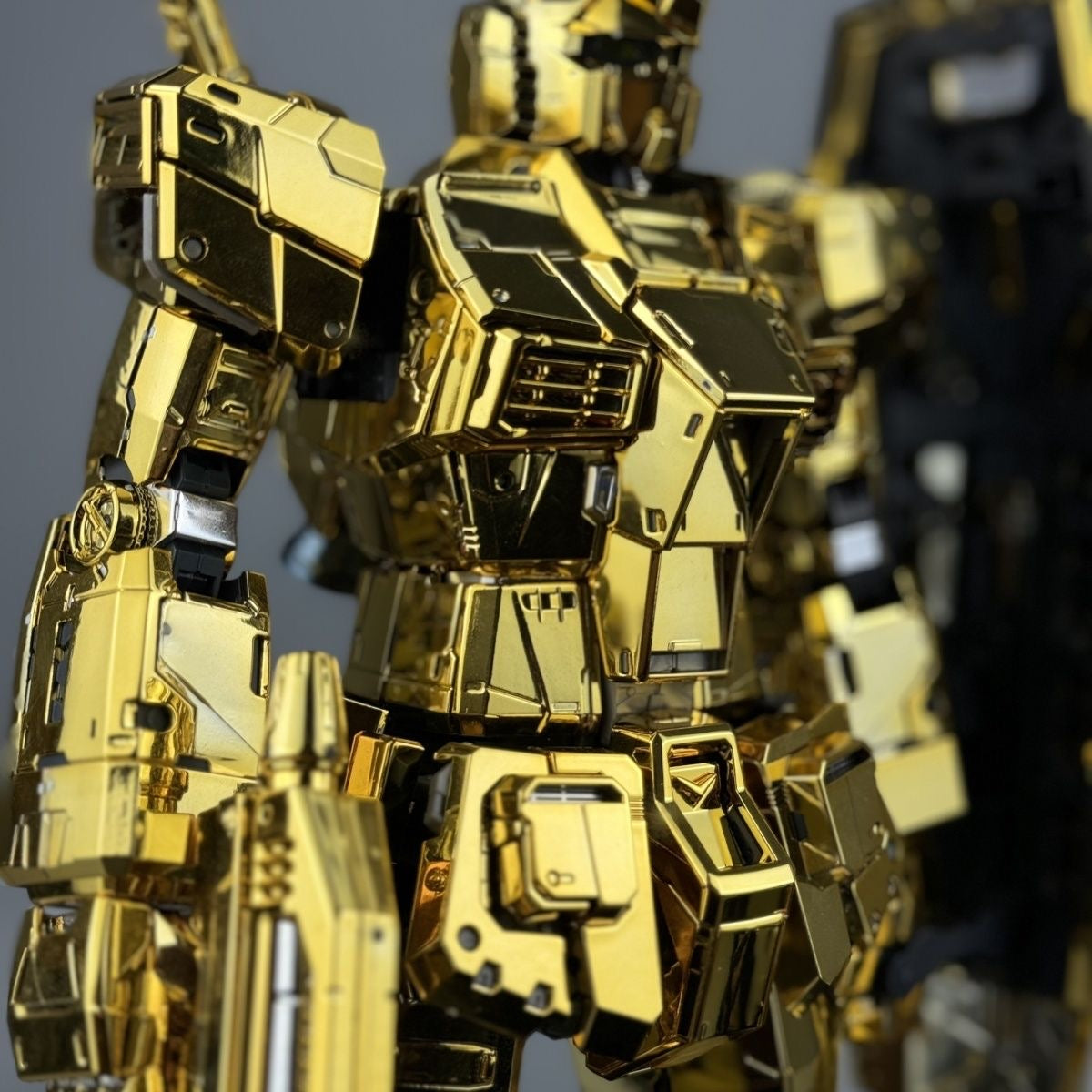 Daban PG RX-78-2 Unleashed 1/60 Customized Version Plated Gold Coating (Xingmai Studio)