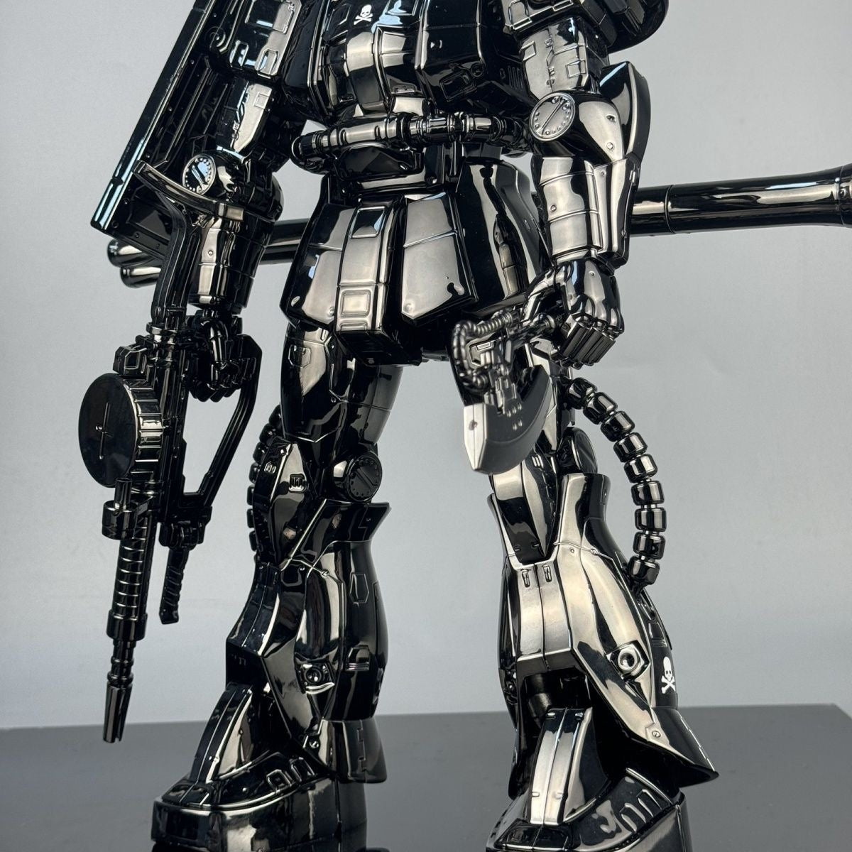 Daban Mega Zaku 1/48 Customized Version MMJ Collaboration Style Black Plated Coating (Xingmai Studio)