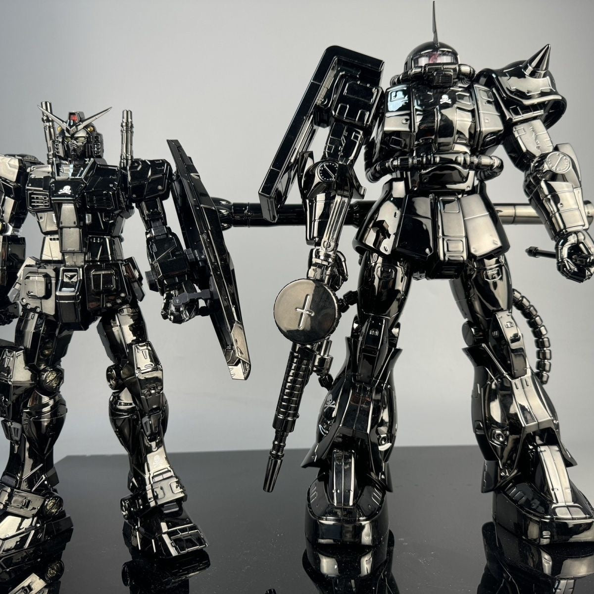 Daban Mega Zaku 1/48 Customized Version MMJ Collaboration Style Black Plated Coating (Xingmai Studio)