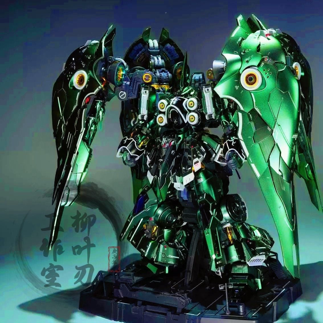 [LiuYeRen Studio] Axis Model Works Osiris Aerial Dominator Deluxe Version Customized Paint: Mettalic Green + Metallic Inner Frame [Un-assembled]
