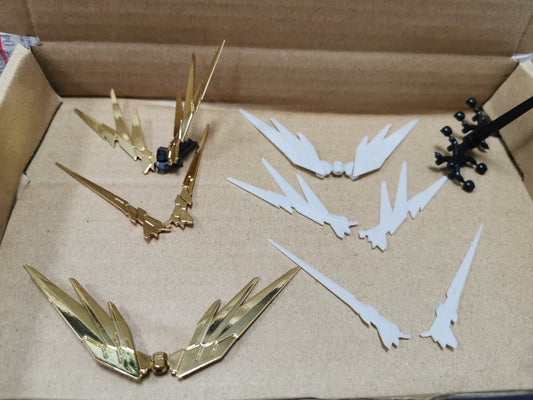Antenna Set for PG Unicorn Gundam, Banshee, Phenex 1/60 (Both Plated Gold and Plain White)