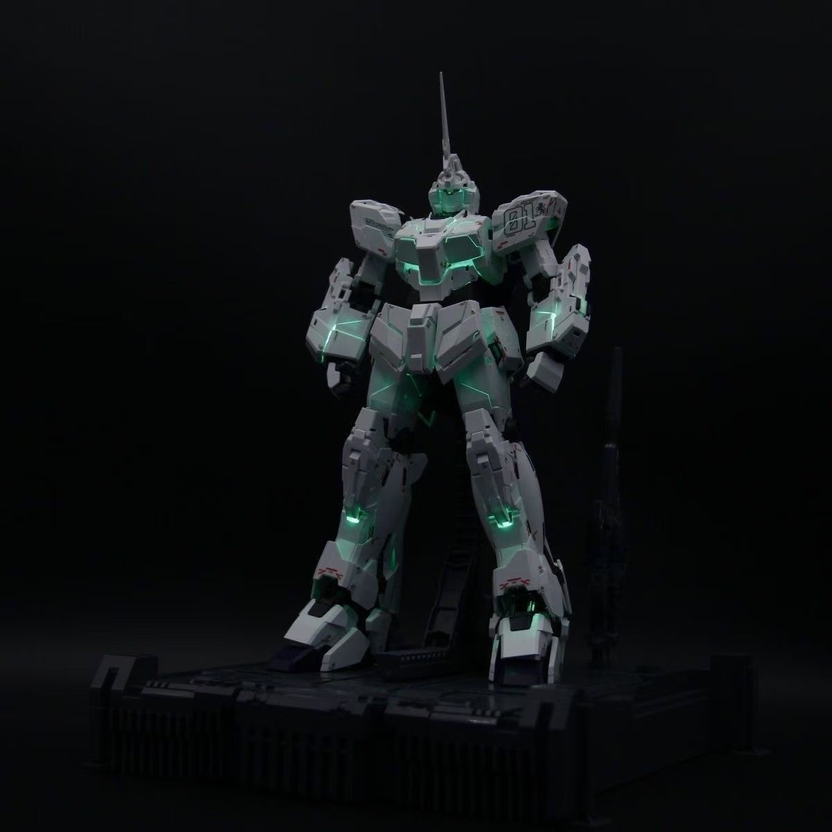 Divine Beast Model KO 2202 MGEX Unicorn Gundam 1/100 Model Kit