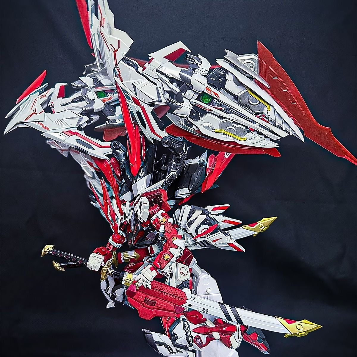 Daban 8836 Astray Red Dragonics – Cool Dragon Hobby