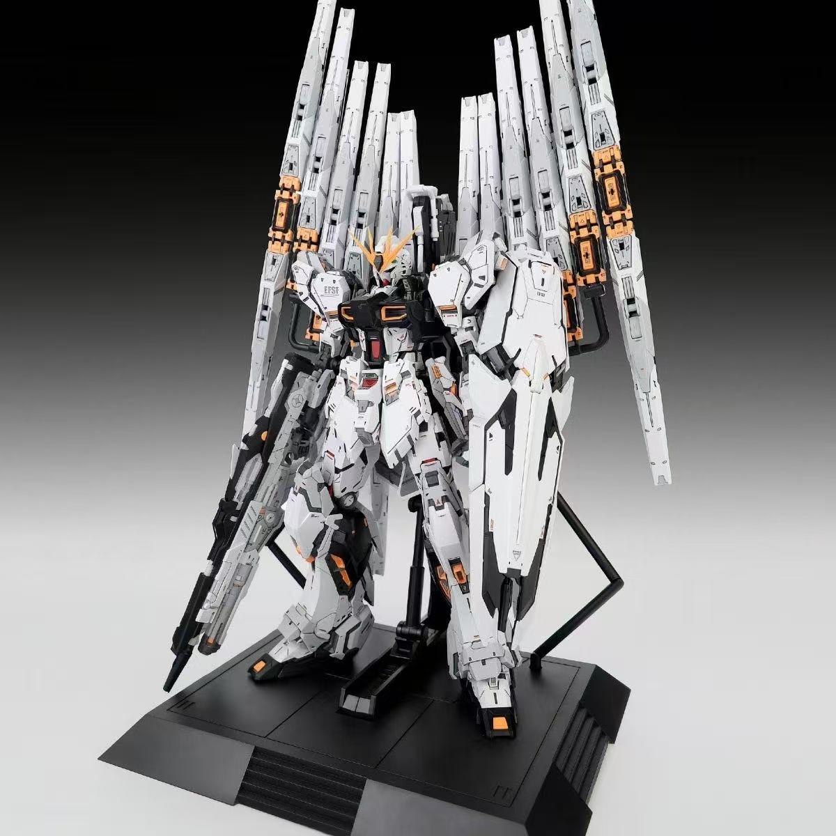 (Pre-Order) Farmer's Creations - 1/100 Nu Gundam Fortune Meow Studio GK Style (Delivery in 4-5 Weeks)