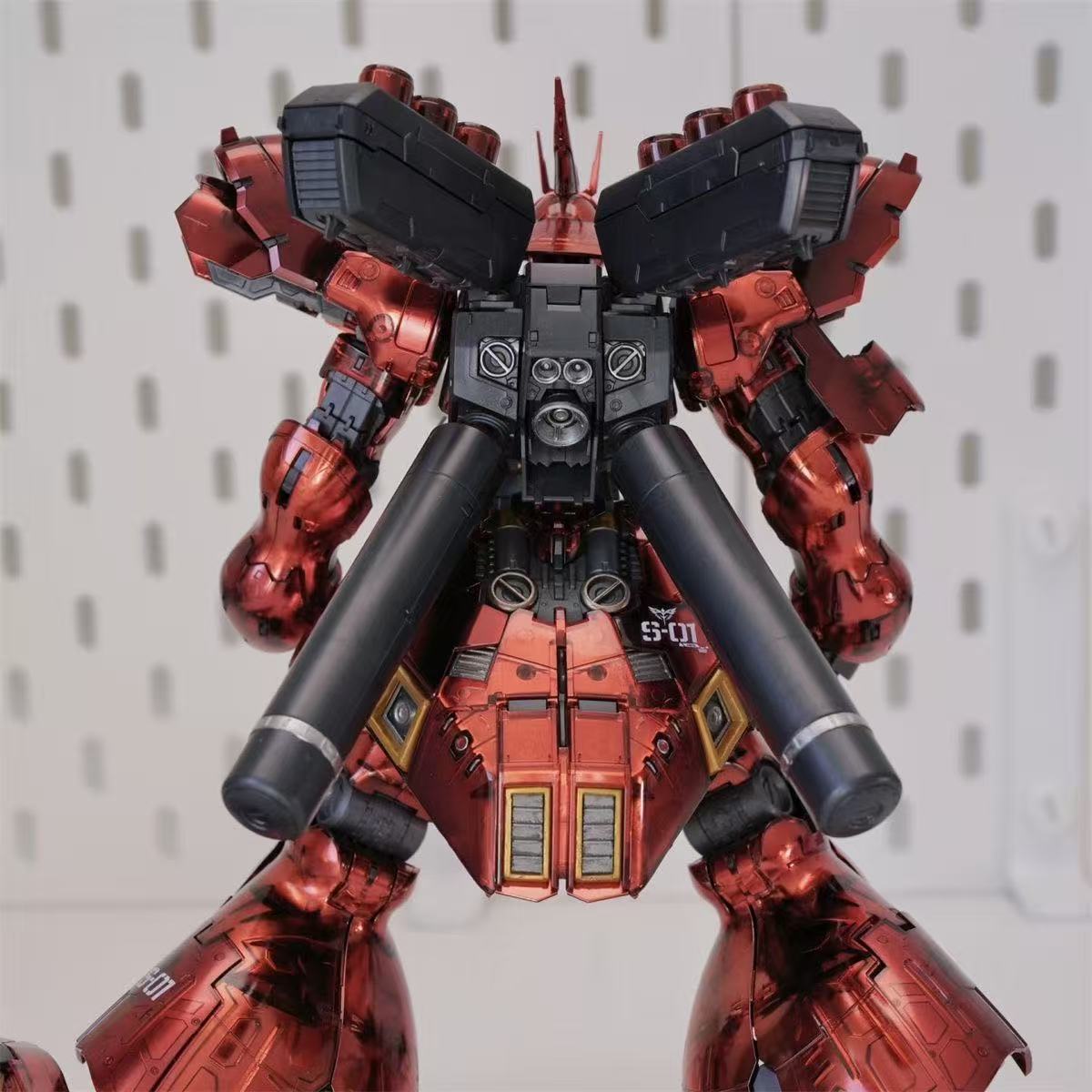 SH Studio RG Sazabi Clear Armor Plated Coating Version (Third Party)