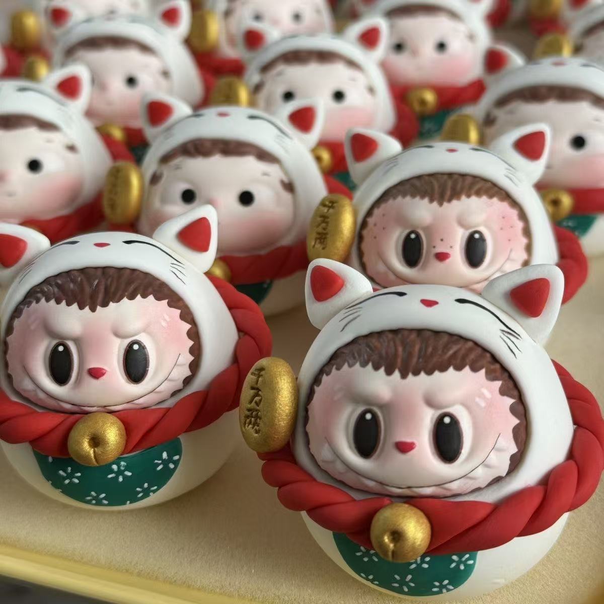 The Maneki-Neko Japanese Fortune Cat Labubu Clay Figure