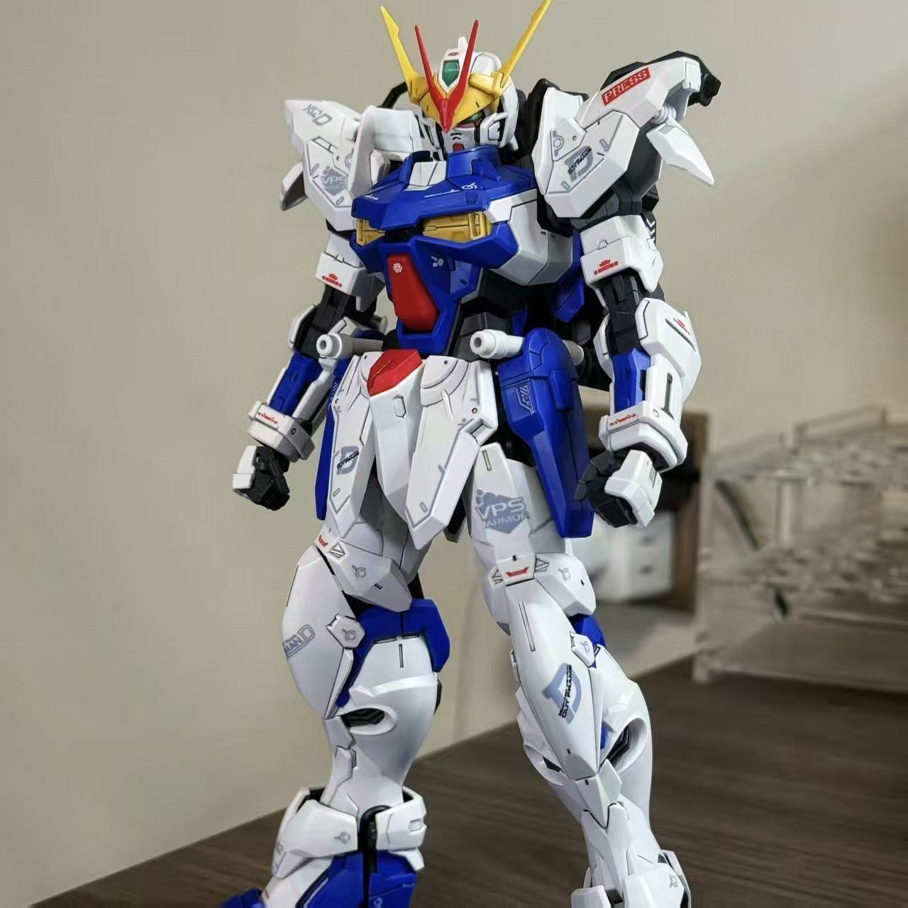 Menghu 1/100 MG Gundam Astray Out Frame (Third Party, Not Original Bandai)