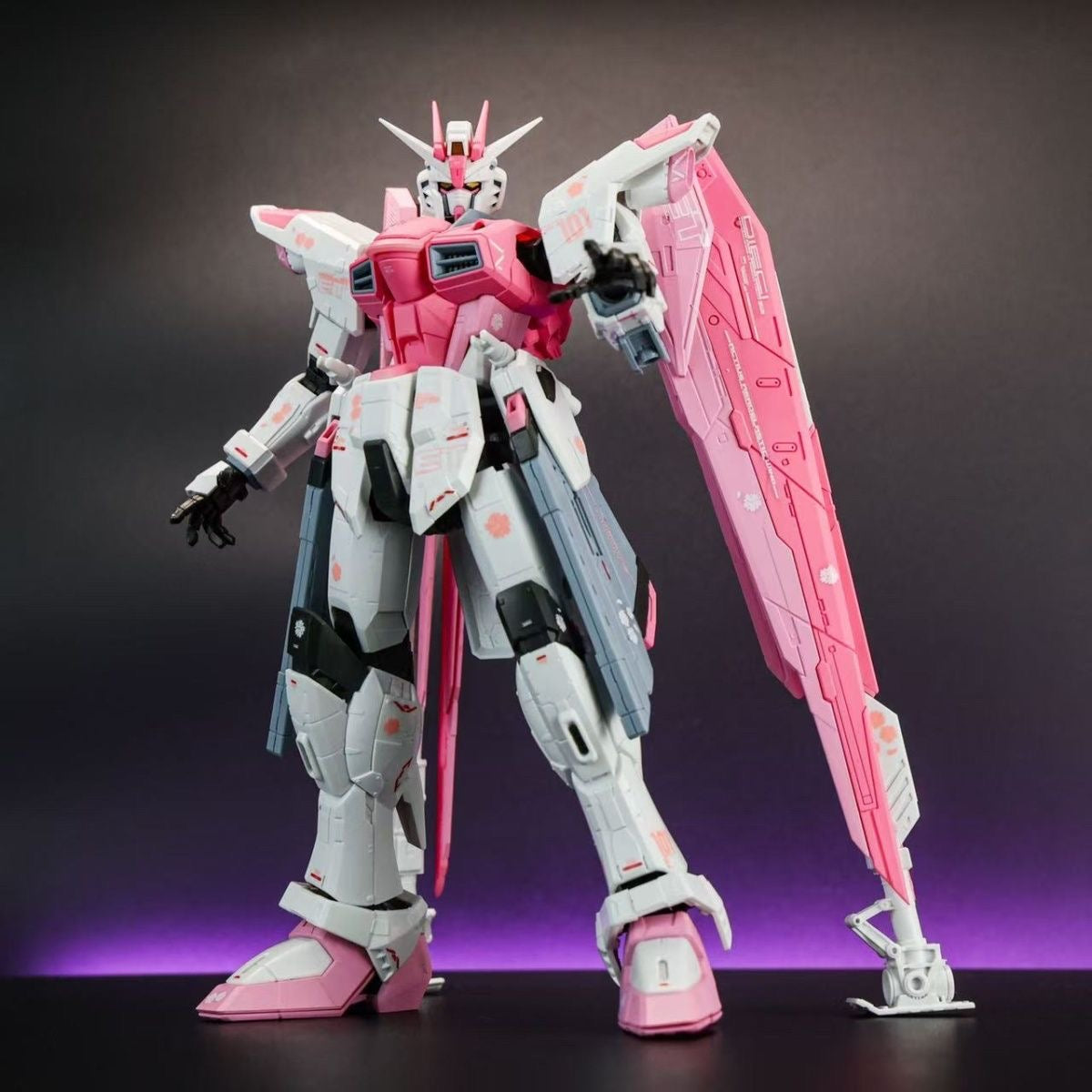 SUPA FM 1/100 Freedom Gundam Ver GCP Cherry Blossom Version (Third Party)