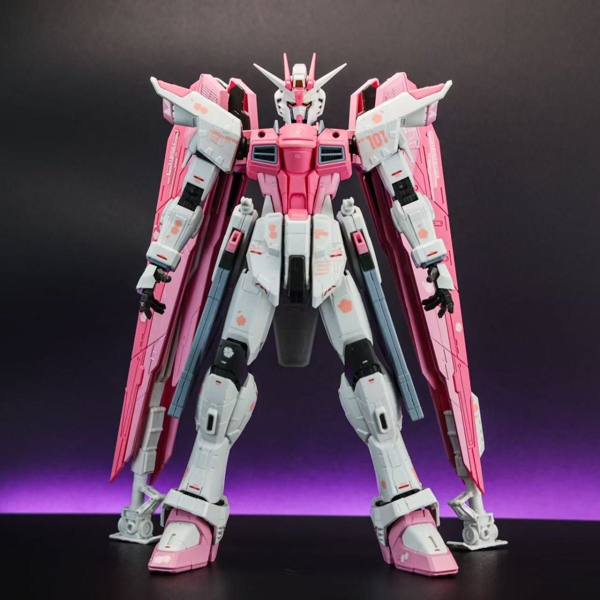 SUPA FM 1/100 Freedom Gundam Ver GCP Cherry Blossom Version (Third Party)