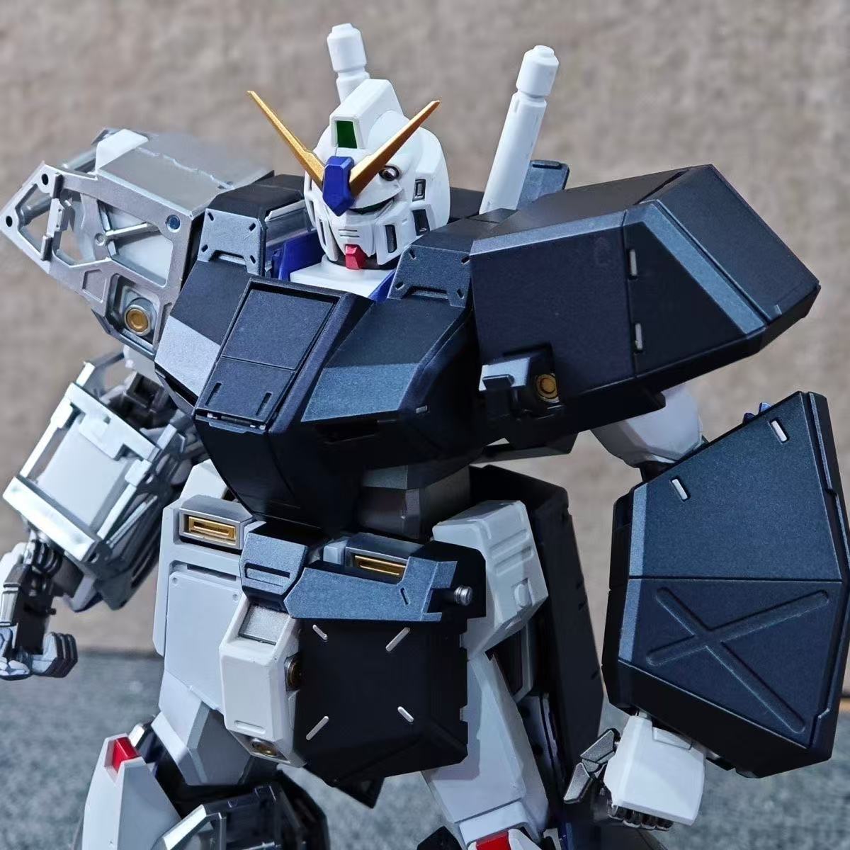 YX Studio Customized Paint YM Studio MG 1/100 Gundam NT-1 Alex Ver.2.0 Metallic Coating (Third Party, Not Original Bandai Kit Used)
