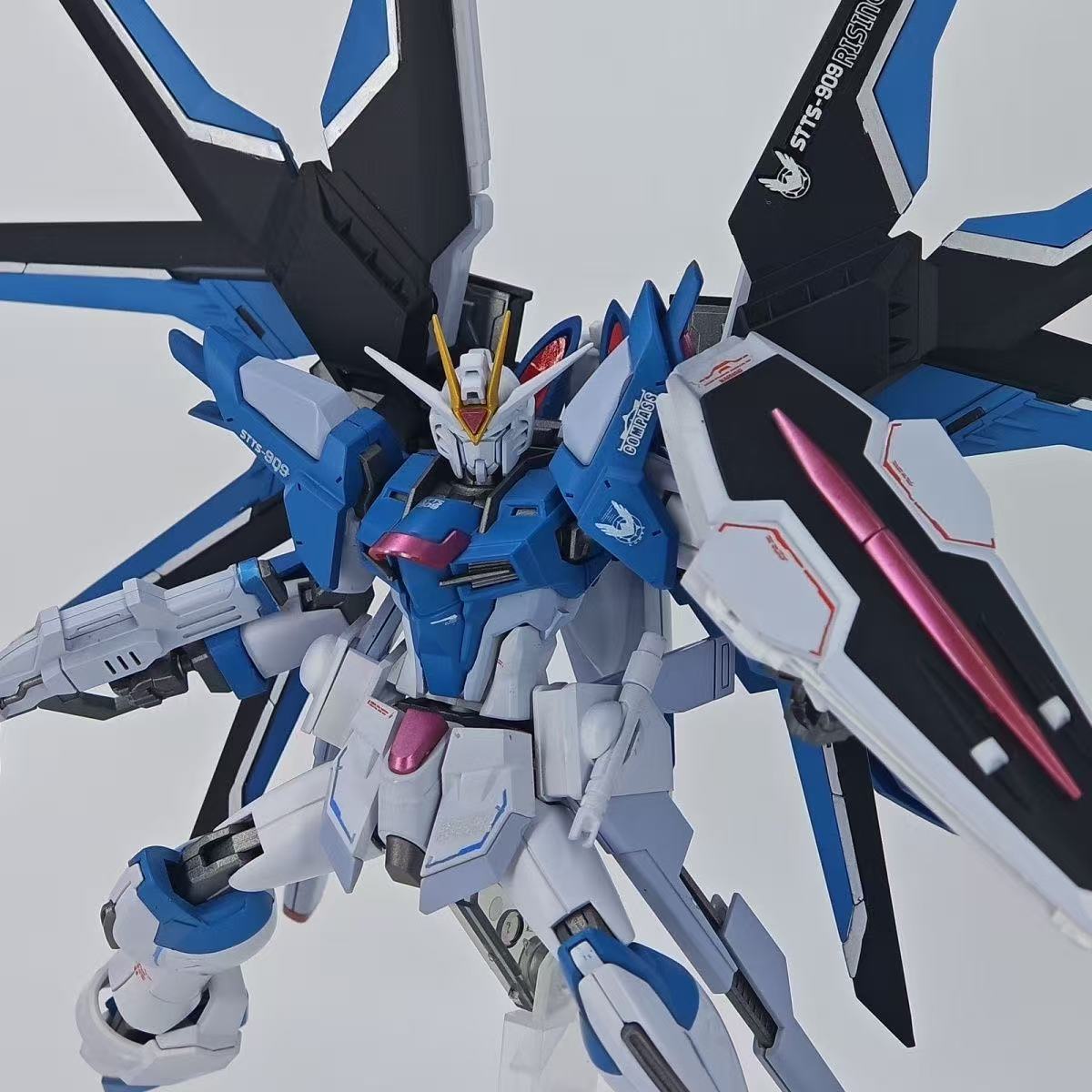 YX Studio Customized Paint XFS Studio 1/144 HGCE Rising Freedom Gundam Robot Spirits Style Coating (Third Party, Not Original Bandai Kit Used)