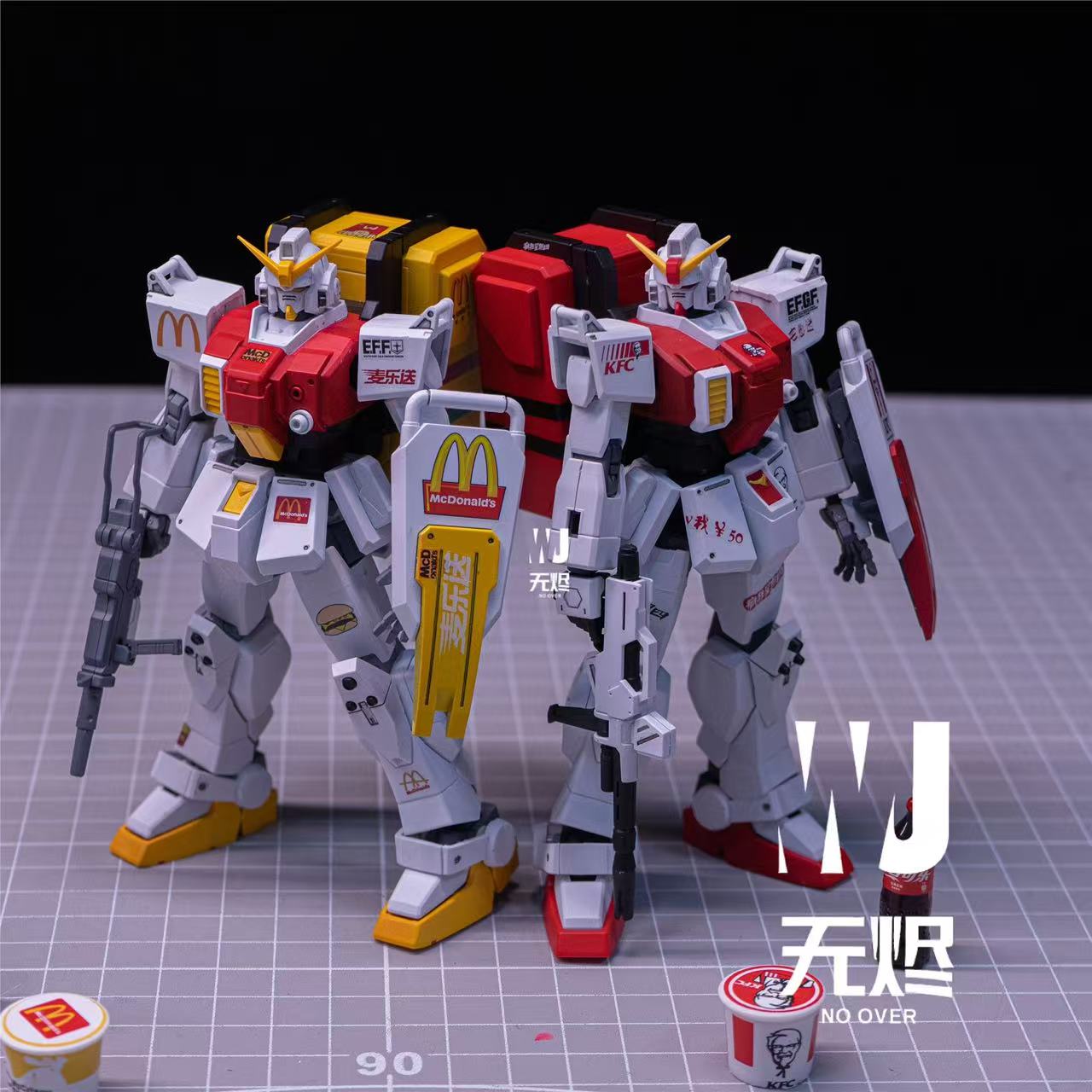 ( WJ Studio ) KK 1/144 Scale HG  rx-79 (G) Gundam Ground Type Customized Version KFC + McDonald's Set  [Special Decals Included]