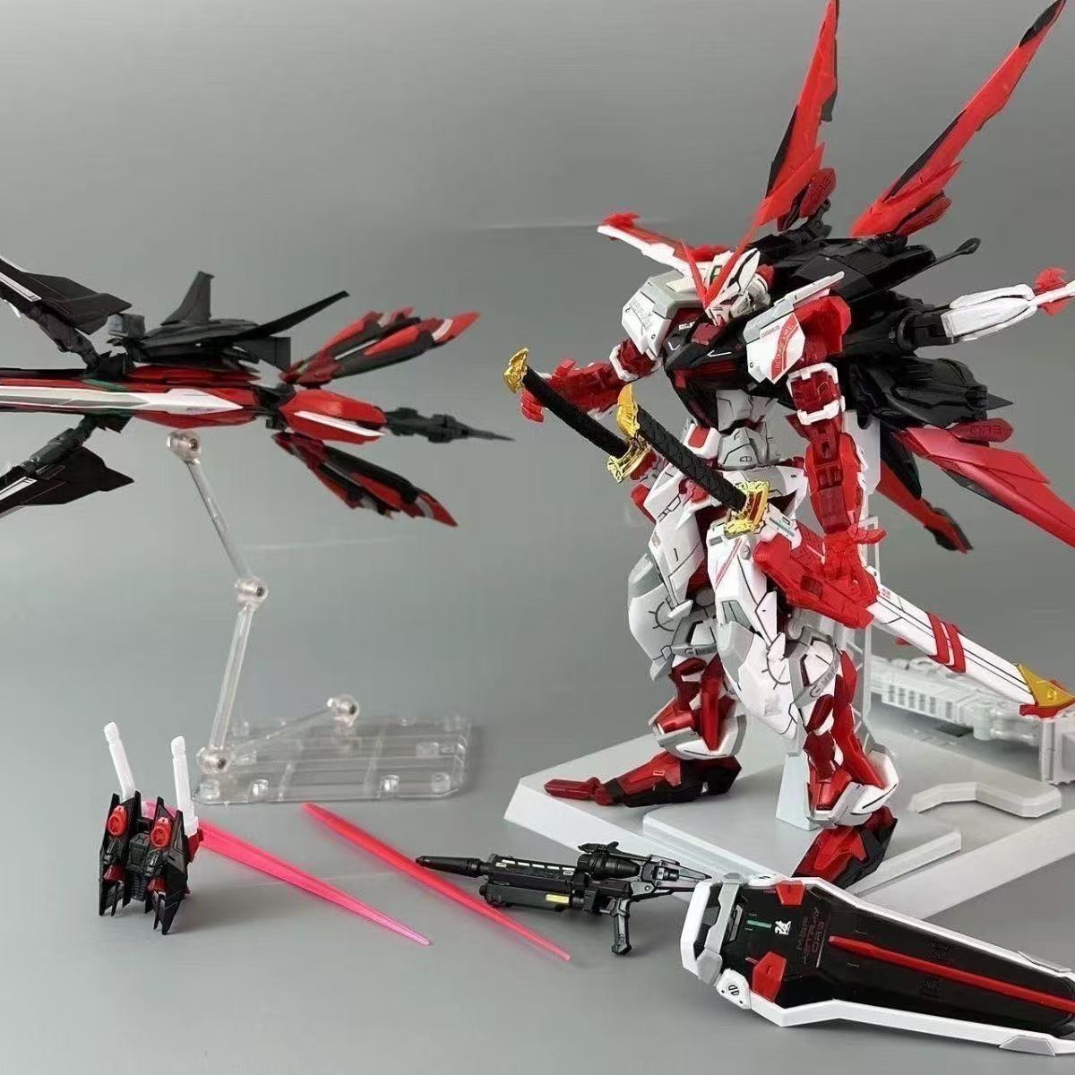 Daban 8812 MB Style MG 1/100 Astray Red Frame Kai