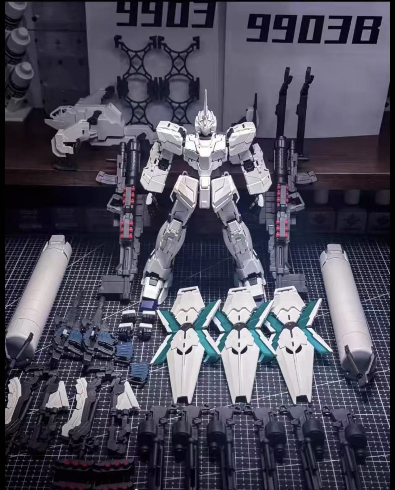 Menghu 1/100 MGEX Unicorn Gundam Full Armor Unit With Transparent Psycho Frame (Third Party, Not Original Bandai)