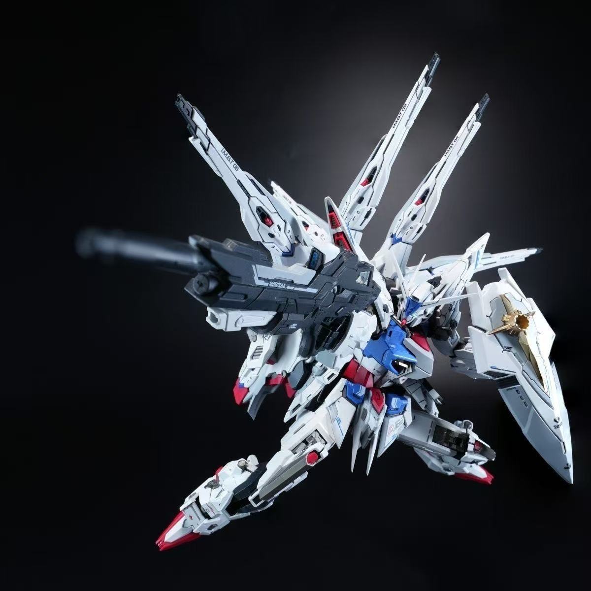(Pre-Order) Yatagarasu Dynamics 1/100 Model Kit Orb Light [GK Style Akatsuki Gundam](ETA: October 2026)