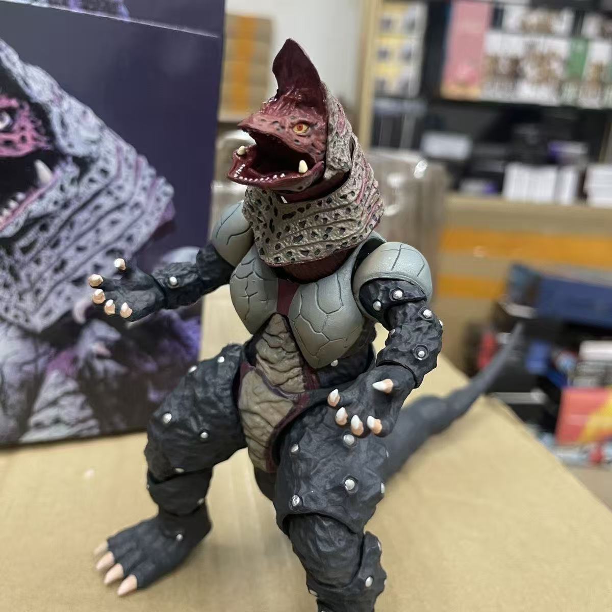 KO Bootleg (Third Party, Not Original Bandai) Ultraman Tiga S.H.Figuarts Monster Golza