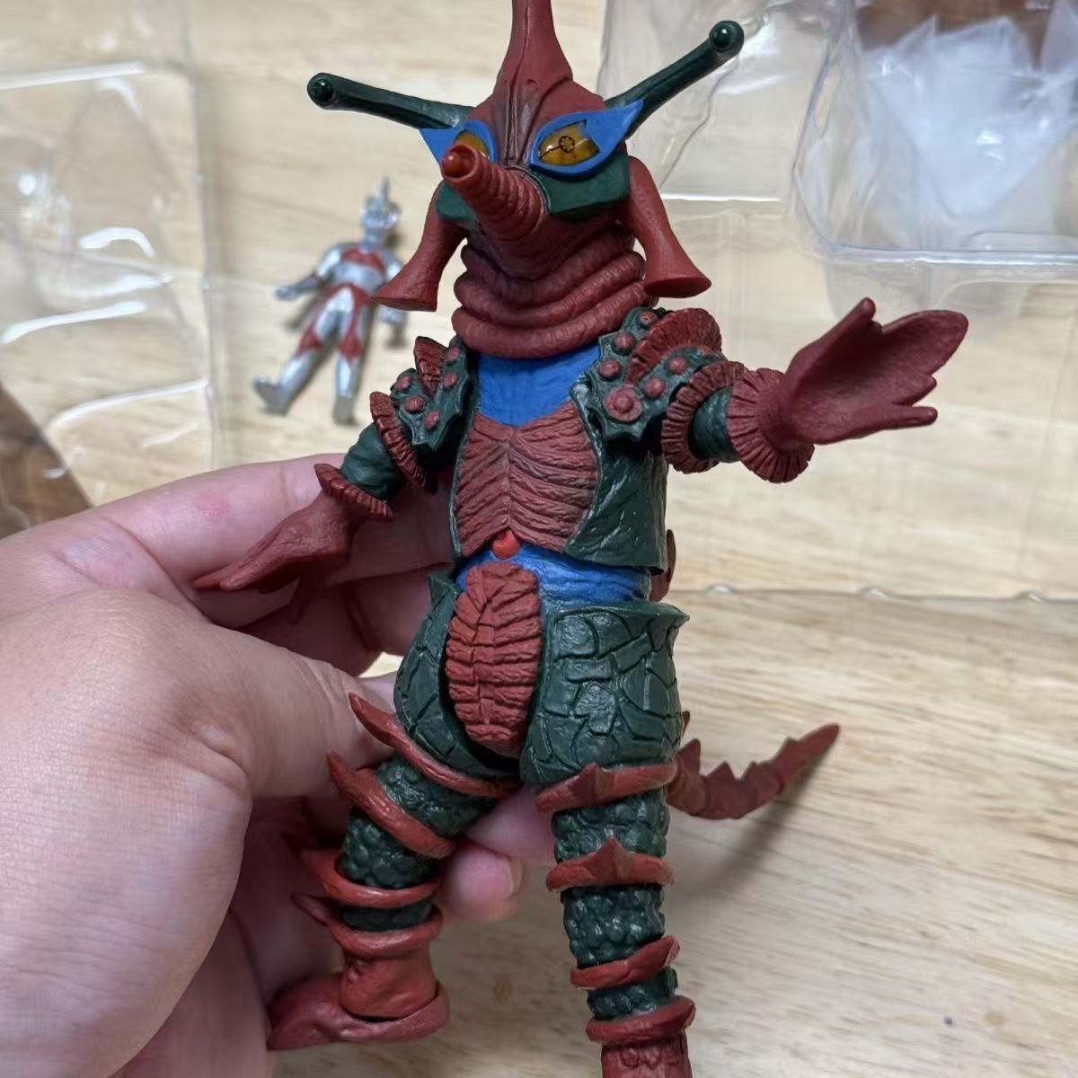KO Bootleg (Third Party, Not Original Bandai) Ultraman S.H.Figuarts Monster Hipporit