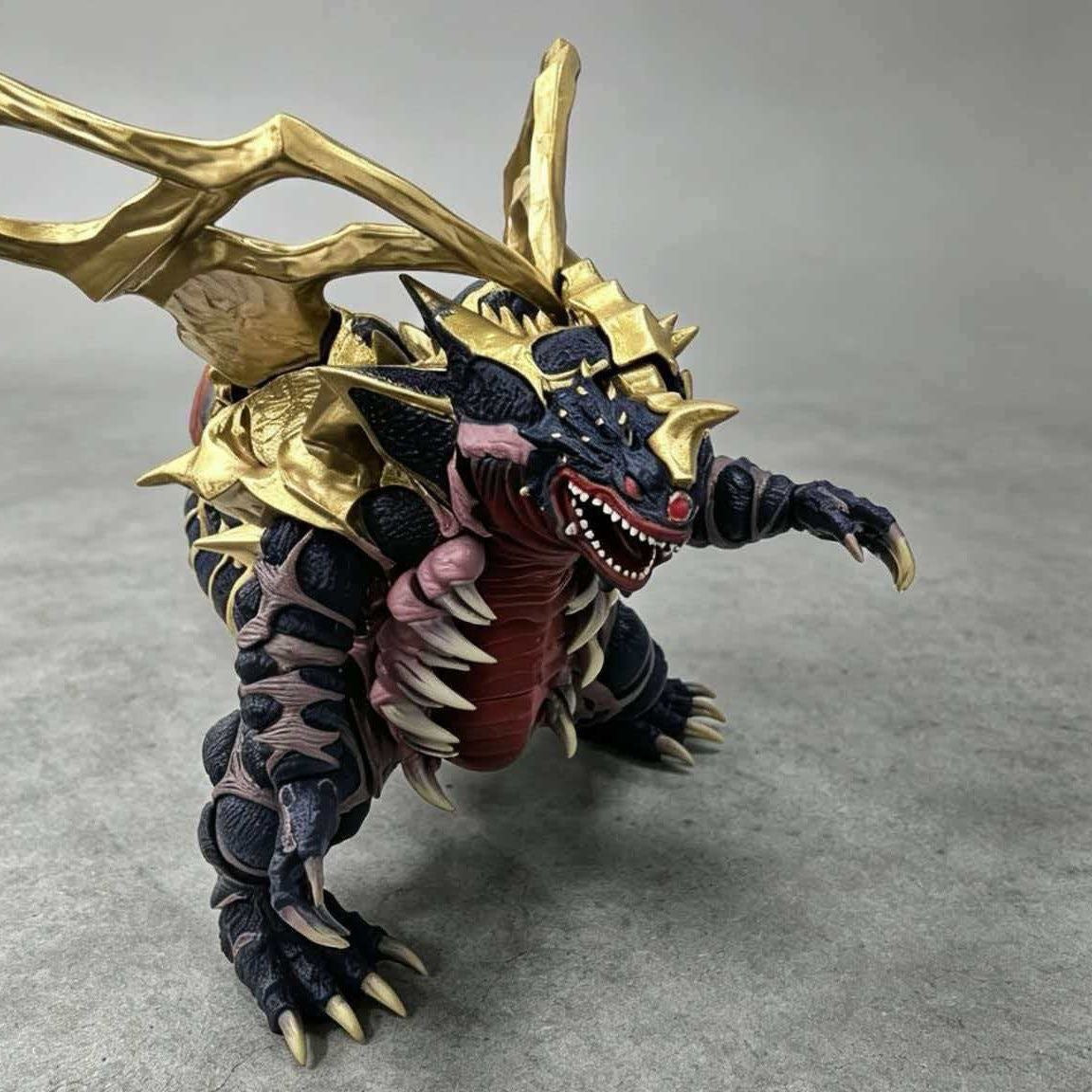 KO Bootleg (Third Party, Not Original Bandai) Ultraman S.H.Figuarts Monster King of Mons