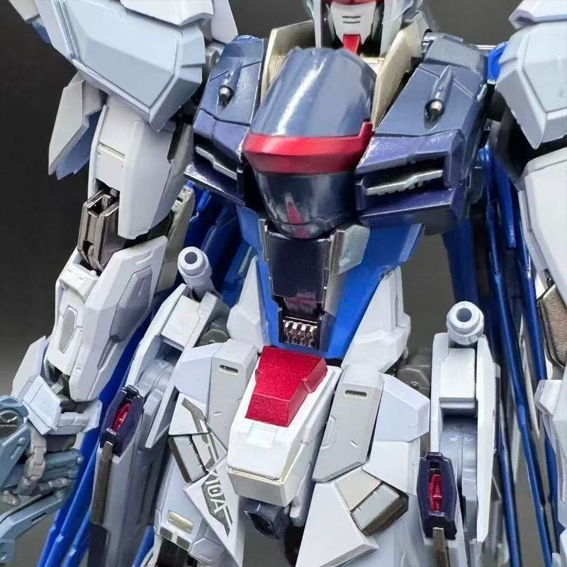 Nebula Model GK Style Metal Build 1/100 Freedom Gundam Snow Sparkle Ver. KO Version (Third Party, Not Original Bandai)