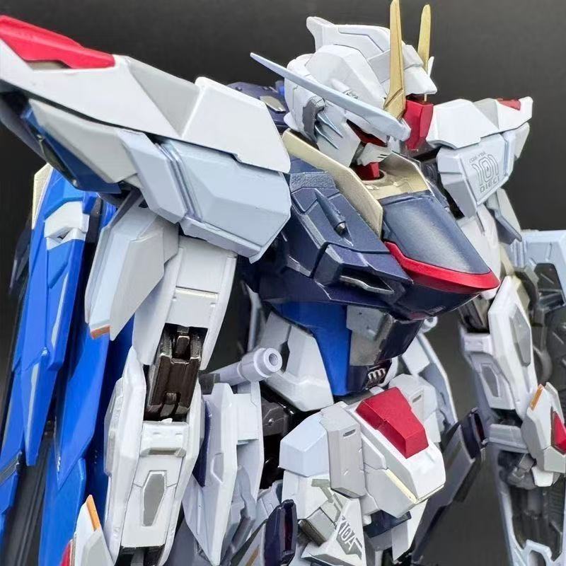 Nebula Model GK Style Metal Build 1/100 Freedom Gundam Snow Sparkle Ver. KO Version (Third Party, Not Original Bandai)