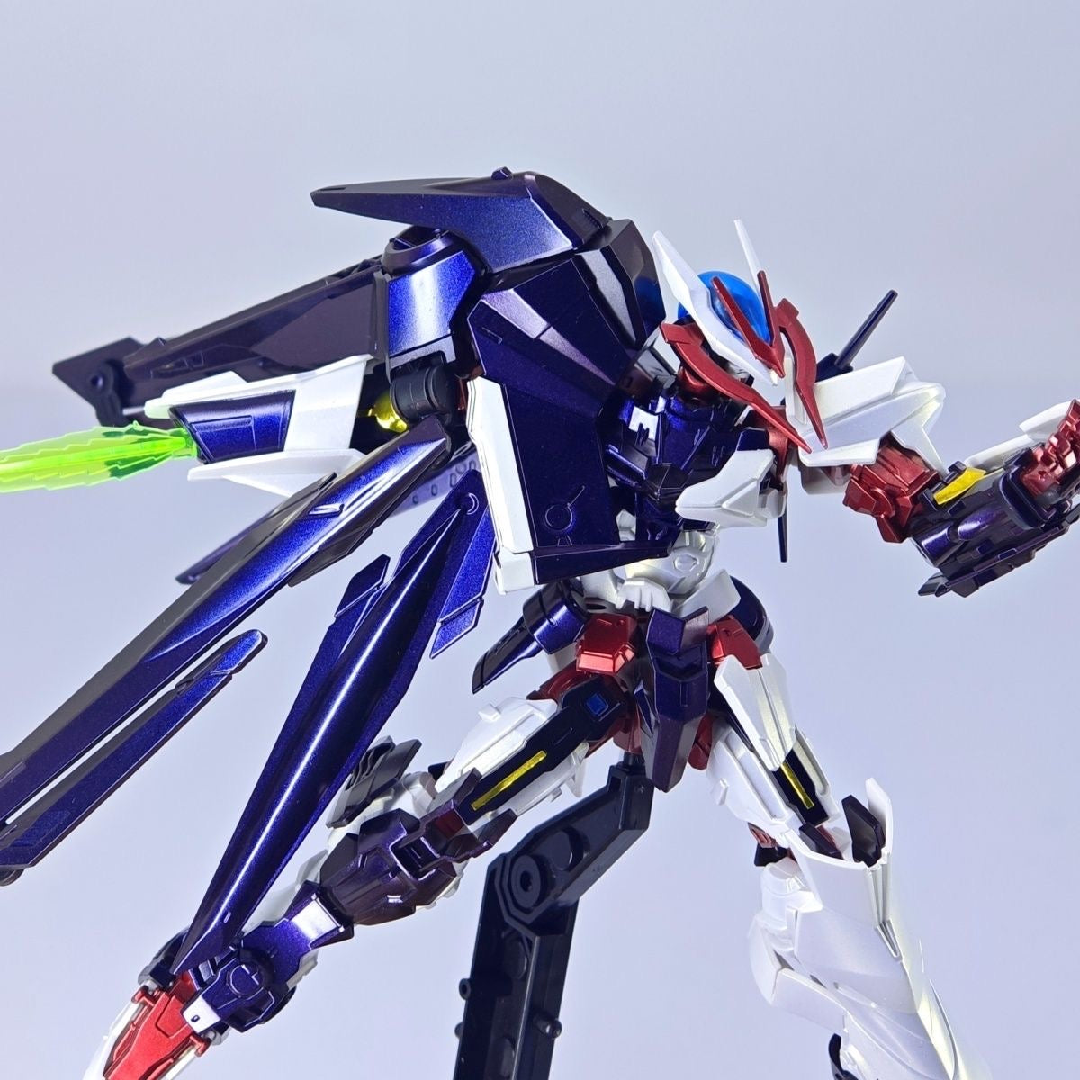 YX Studio Customized Paint  1/144 HG Beast Tiger Astray No Name Metallic Pearl Coating (Third Party, Not Original Bandai Kit Used)