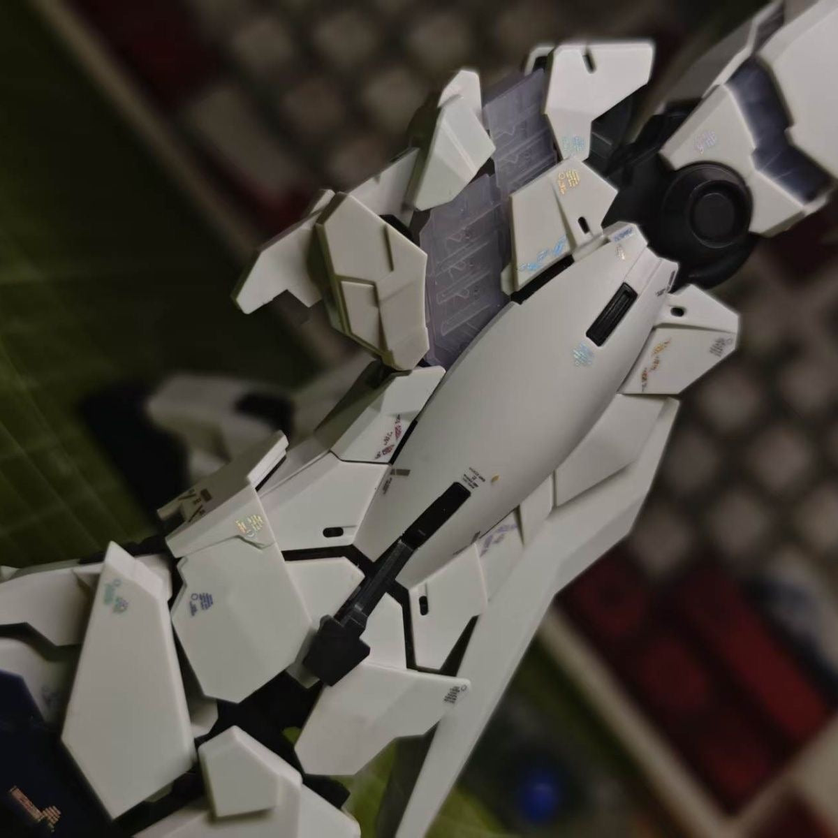 Holographic Water Decal for MGEX Unicorn Gundam 1/100