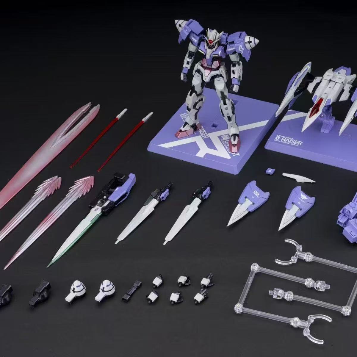 (Pre-Order) Menghu 1/100 00 Raiser MB Style Model Kit (ETA: 2026 November)