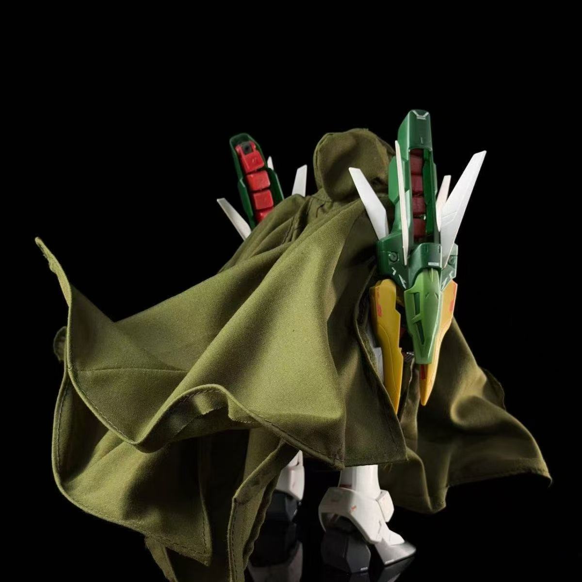 AW Hand-crafted Green Cloth Cloak Cape with Wire for 1/100 Model Kit (Capes only, does not contain model kit)