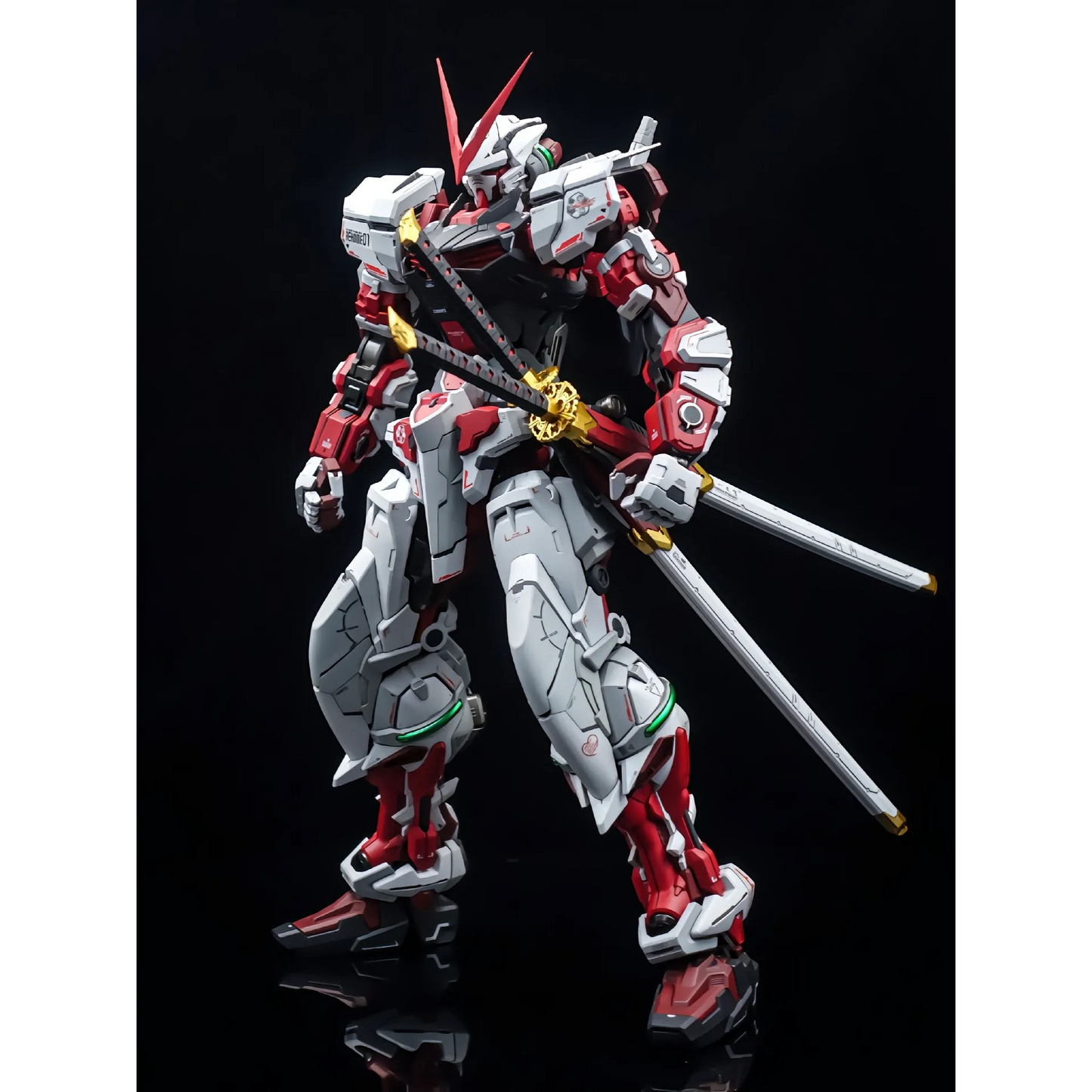 Nilson Works PG 1/60 Gundam Astray RED FRAME 1.0 (without Flight Unit Backpack)